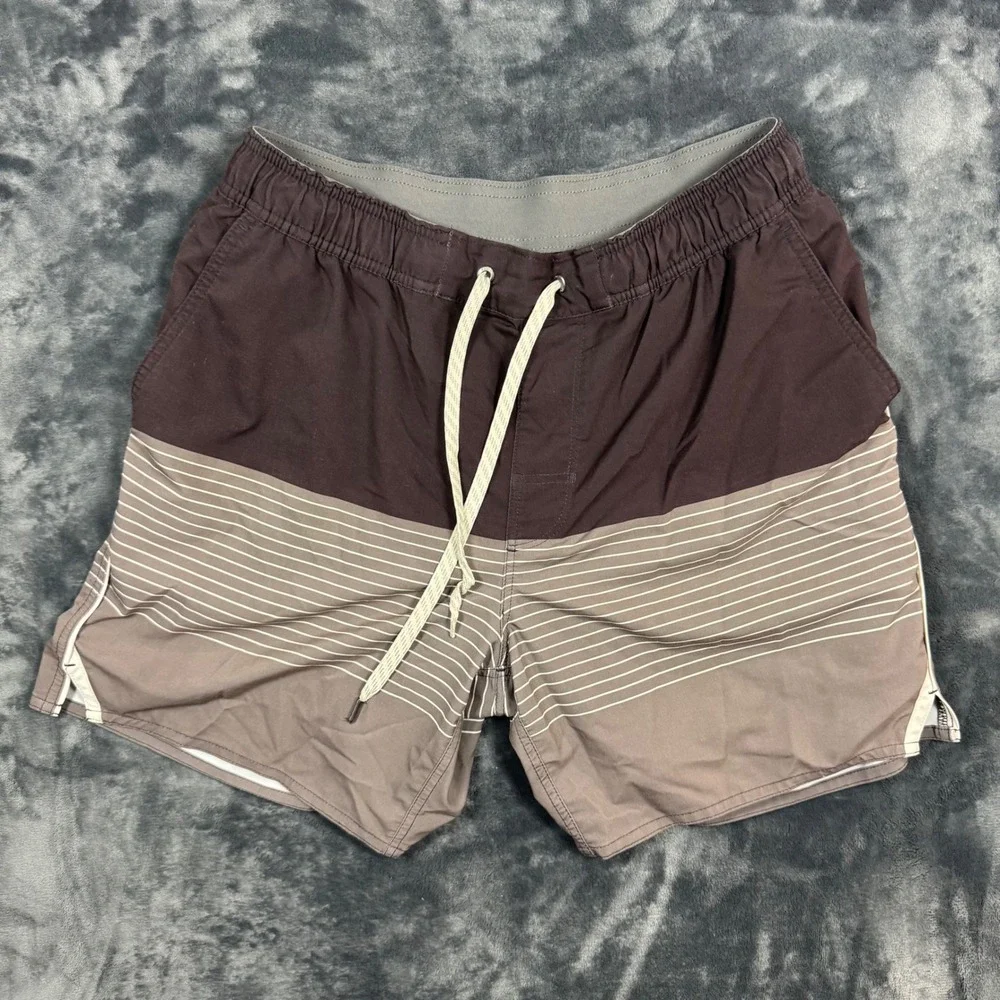 Vuori Trail Shorts Mens L Brown Striped Colorblock Hiking Lightweight Outdoor